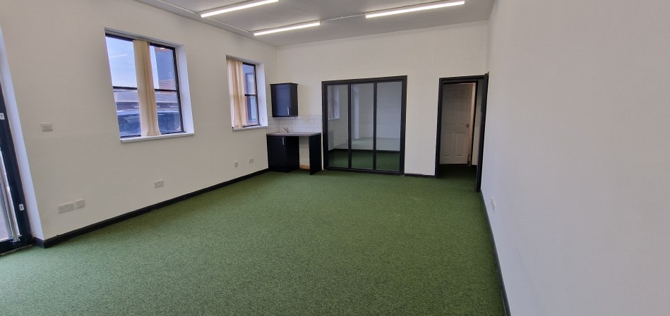 Office in Birmingham - photo 2